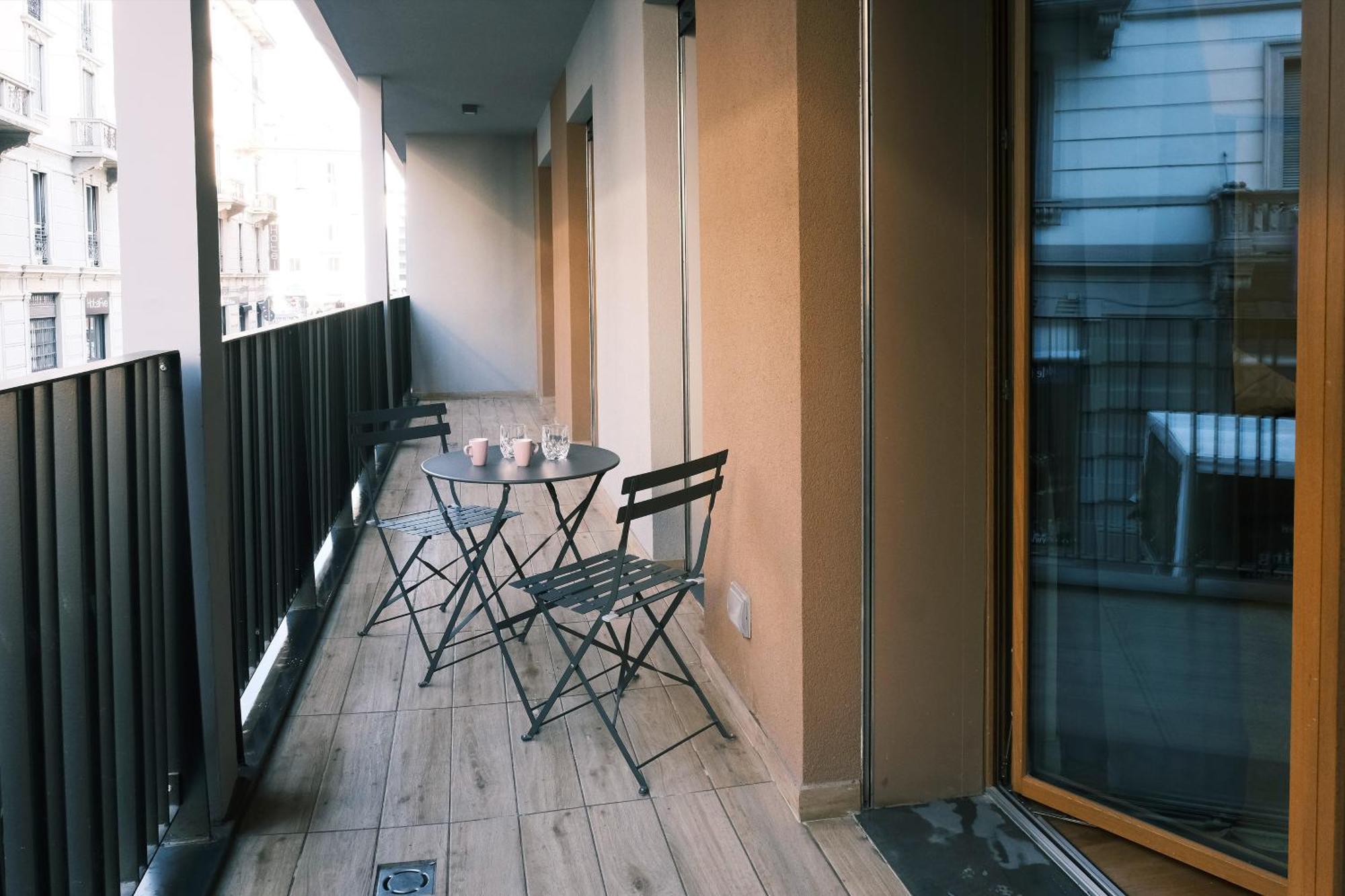 Comecasa Modern Terraced & Palestra Apartment ميلان المظهر الخارجي الصورة